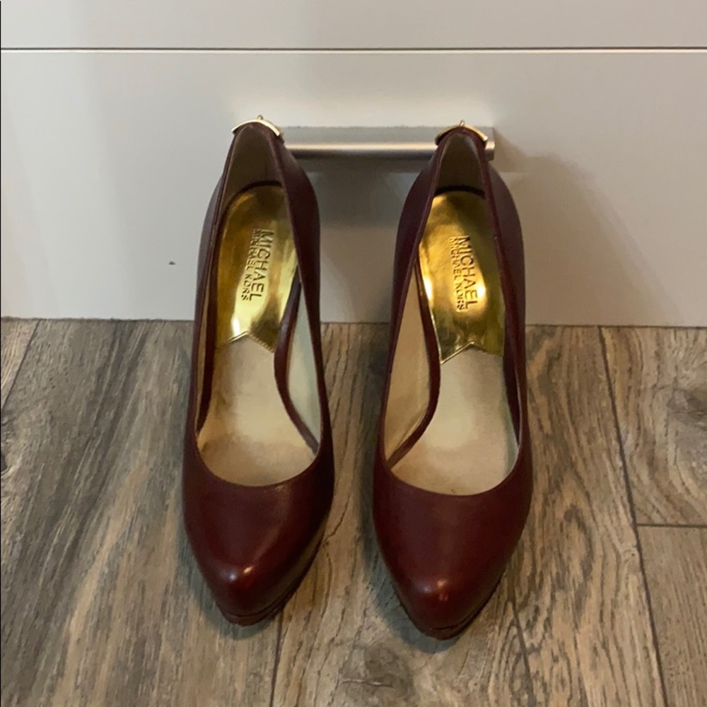 Micheal Kors Pumps